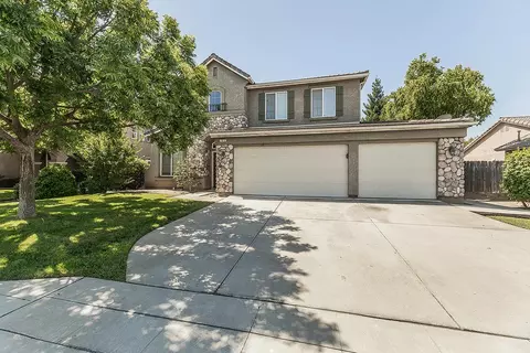 Exterior - 1948 Austin Ave, Clovis, CA 93611 photo 14 of 15