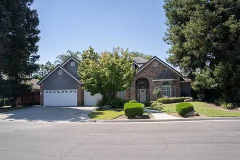 4976 W Birch Ave, Fresno, CA 93722