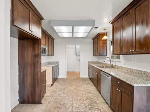 Kitchen - 8552 Cairo Ave, Laton, CA 93242 photo 1 of 5