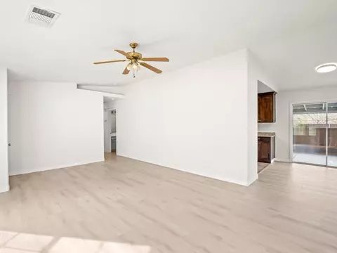 Living - 8552 Cairo Ave, Laton, CA 93242 photo 4 of 8