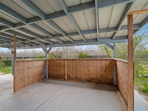 Exterior - 8552 Cairo Ave, Laton, CA 93242 photo 2 of 23
