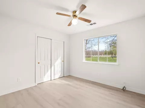 Bedroom - 8552 Cairo Ave, Laton, CA 93242 photo 1 of 6