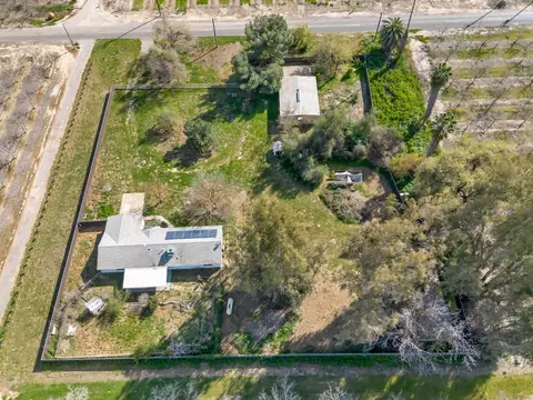 View/Area - 8552 Cairo Ave, Laton, CA 93242 photo 7 of 9