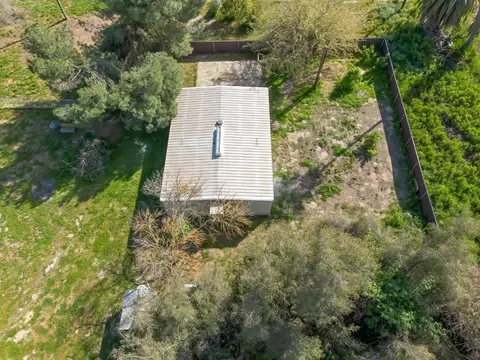 View/Area - 8552 Cairo Ave, Laton, CA 93242 photo 4 of 9