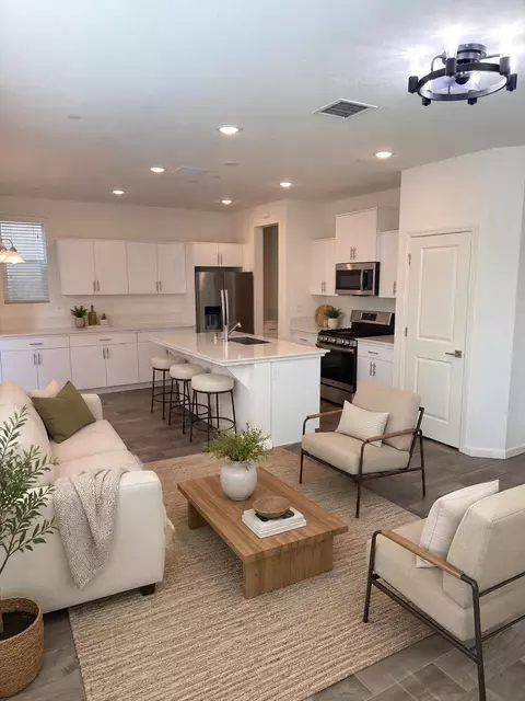 Other - 2008 N Walling Ln, Clovis, CA 93619 photo 1 of 6