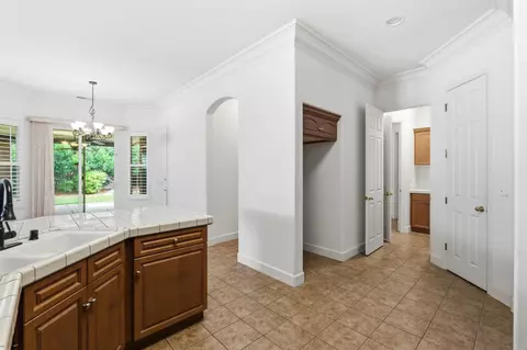 Entry Way - 3063 Everglade Ave, Clovis, CA 93619 photo 3 of 4