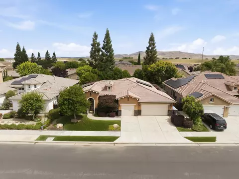 View/Area - 3063 Everglade Ave, Clovis, CA 93619 photo 3 of 3