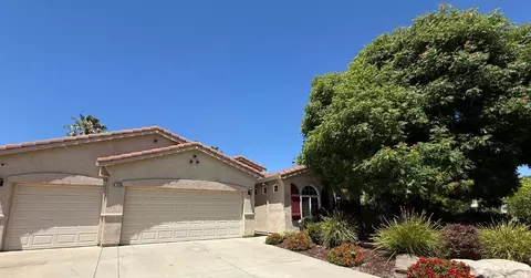 9190 Hunters Creek Way, Chowchilla, CA 93610