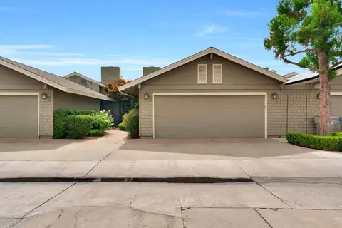 325 W Bullard Ave #103, Fresno, CA 93704