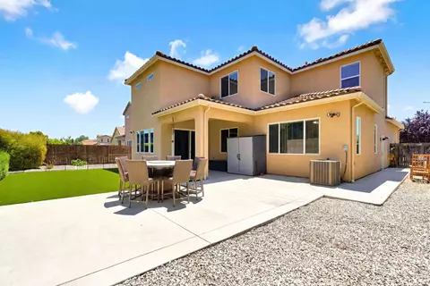 Exterior - 17 Polson Ave, Clovis, CA 93612 photo 7 of 7