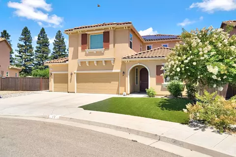 Exterior - 17 Polson Ave, Clovis, CA 93612 photo 4 of 7