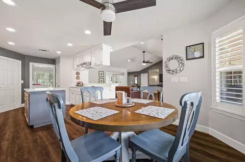 Dining - 21965 Oak Hill Ln, Clovis, CA 93619 photo 6 of 6