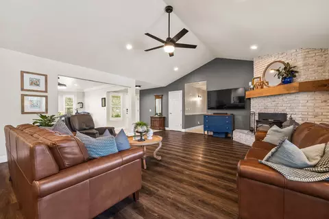 Other - 21965 Oak Hill Ln, Clovis, CA 93619 photo 4 of 5