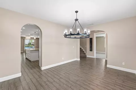 Entry Way - 2977 Twinberry Ave, Clovis, CA 93619 photo 3 of 9