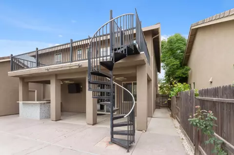 Exterior - 2977 Twinberry Ave, Clovis, CA 93619 photo 6 of 8
