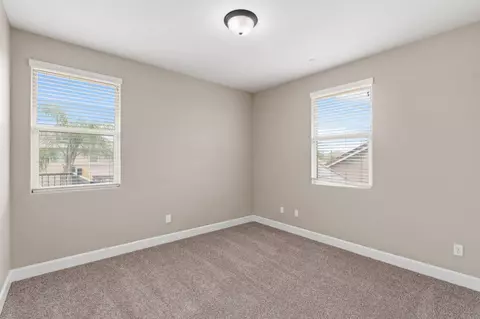 Bedroom - 2977 Twinberry Ave, Clovis, CA 93619 photo 8 of 11