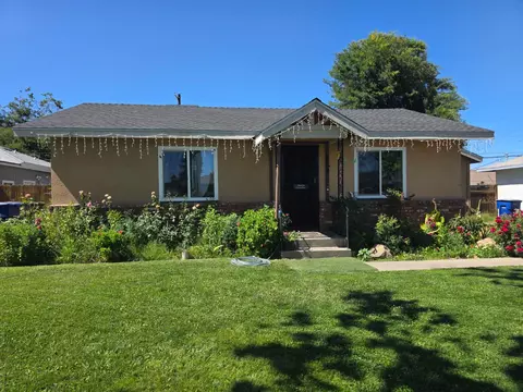 528 W Simpson Ave, Fresno, CA 93705