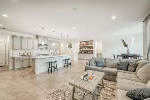 Other - 1122 Creekside Ave, Madera, CA 93636 photo 4 of 9