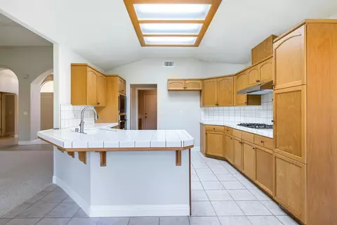 Kitchen - 1471 N Terry Ave, Clovis, CA 93619 photo 5 of 5