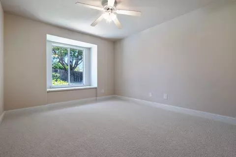 Bedroom - 1471 N Terry Ave, Clovis, CA 93619 photo 5 of 6