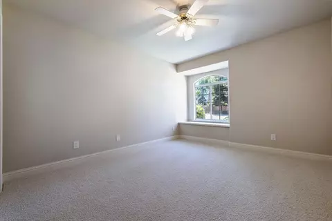 Bedroom - 1471 N Terry Ave, Clovis, CA 93619 photo 3 of 6