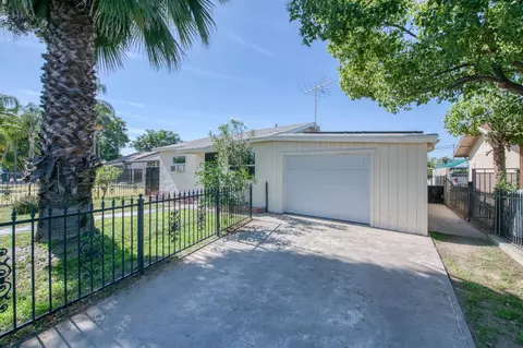 4011 E Madison Ave, Fresno, CA 93702