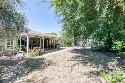 36837 Berkshire Dr, Madera, CA 93636