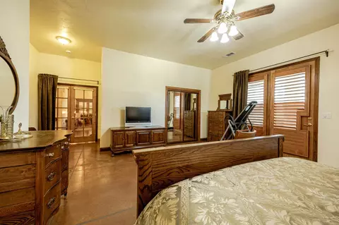 Bedroom - 1087 Ben Hur, Raymond, CA 93653 photo 2 of 10