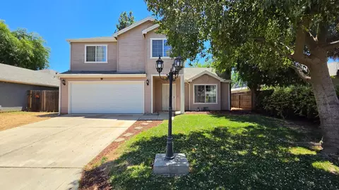 4685 W Bellaire Way, Fresno, CA 93722