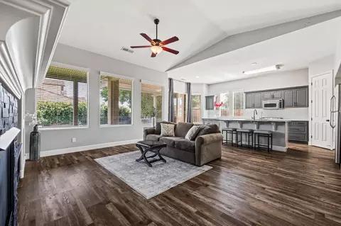 Living - 3128 Powers Ave, Clovis, CA 93619 photo 8 of 11