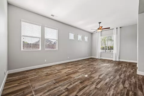 Living - 3128 Powers Ave, Clovis, CA 93619 photo 2 of 11