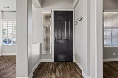 Entry Way - 3128 Powers Ave, Clovis, CA 93619 photo 1 of 4