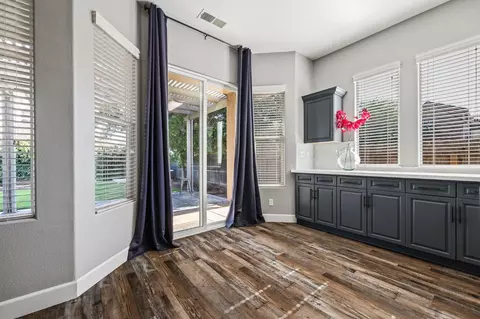 Entry Way - 3128 Powers Ave, Clovis, CA 93619 photo 3 of 4