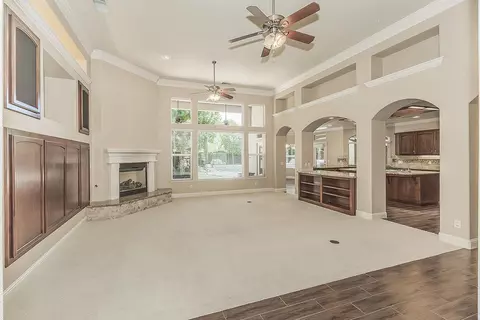Living - 2998 Ashcroft, Clovis, CA 93611 photo 2 of 8