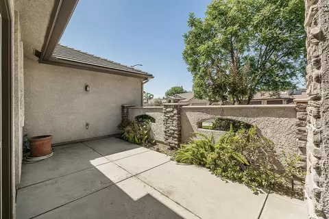 Exterior - 2998 Ashcroft, Clovis, CA 93611 photo 4 of 19