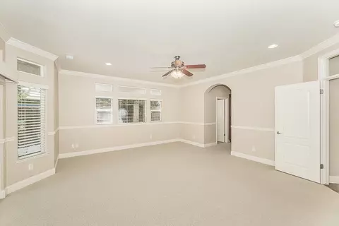 Living - 2998 Ashcroft, Clovis, CA 93611 photo 7 of 8