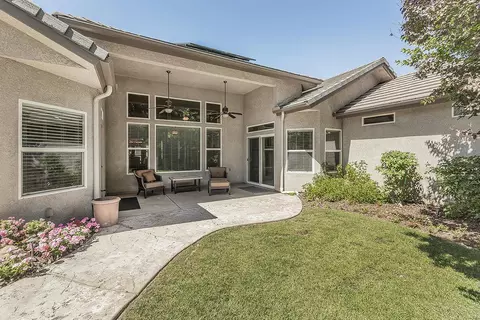 Exterior - 2998 Ashcroft, Clovis, CA 93611 photo 7 of 19