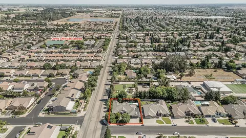 View/Area - 2998 Ashcroft, Clovis, CA 93611 photo 11 of 13