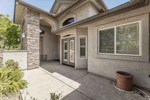 Exterior - 2998 Ashcroft, Clovis, CA 93611 photo 5 of 19