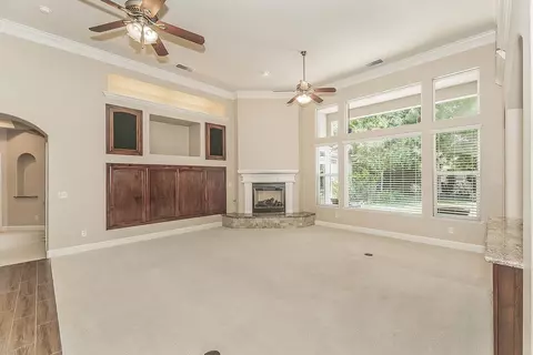Living - 2998 Ashcroft, Clovis, CA 93611 photo 1 of 8