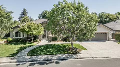Exterior - 2998 Ashcroft, Clovis, CA 93611 photo 19 of 19