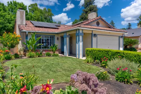 1606 Eclipse Ave, Fresno, CA 93720
