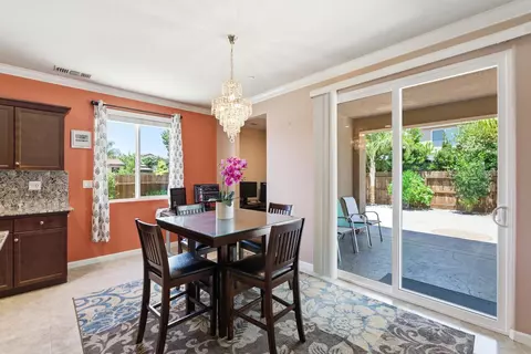 Dining - 3609 Flint Ave, Clovis, CA 93619 photo 1 of 1