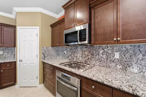 Kitchen - 3609 Flint Ave, Clovis, CA 93619 photo 8 of 8