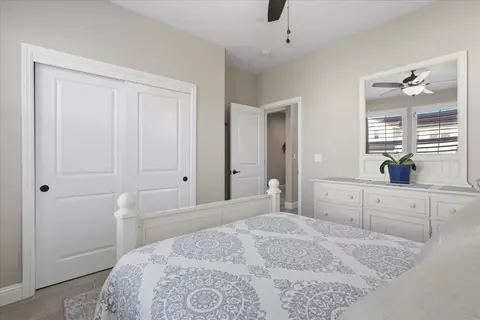 Bedroom - 4314 Little Canyon Dr, Madera, CA 93636 photo 5 of 7