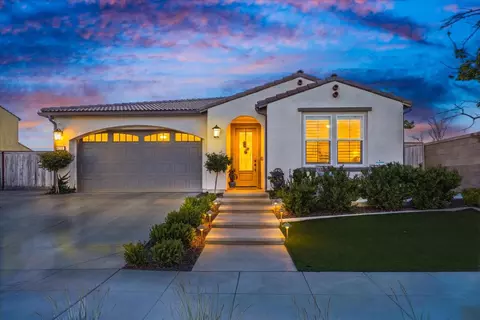 4314 Little Canyon Dr, Madera, CA 93636