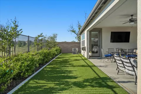 Exterior - 4314 Little Canyon Dr, Madera, CA 93636 photo 9 of 13