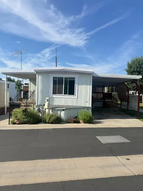1650 Villa #20, Clovis, CA 93612