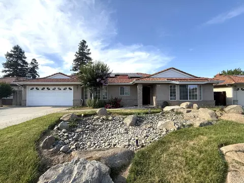 2431 Judith Ct, Madera, CA 93637