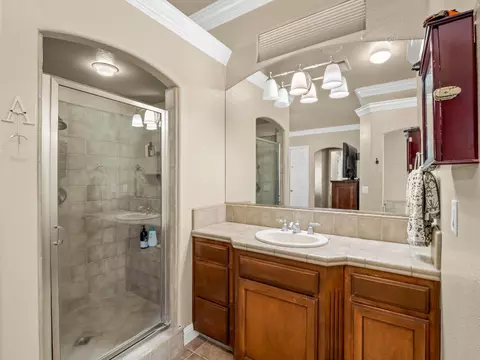Bath - Undisclosed, Clovis, CA 93619 photo 6 of 8